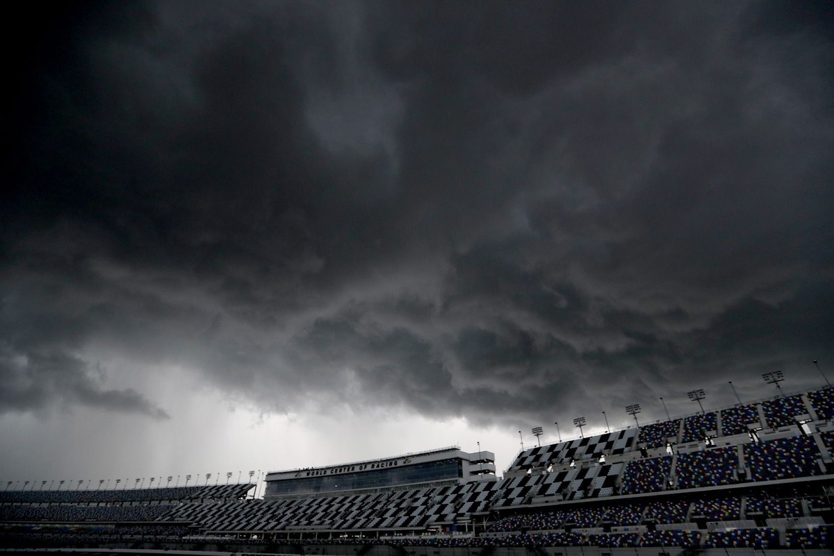 NASCAR Cup Qualifying Canceled at Daytona; Ryan Blaney Secures Pole Position